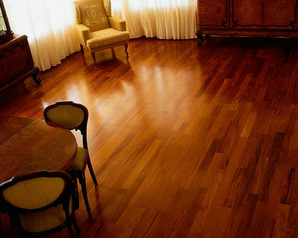 solid wood flooring